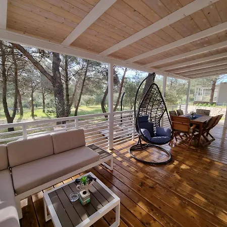 Premium Mobile Zen Spot 279 Kamp Jezera