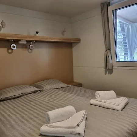 Premium Mobile Zen Spot 279 5*