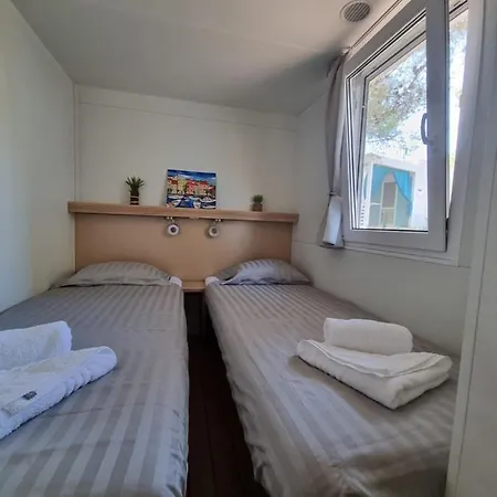 Kamp Premium Mobile Zen Spot 279 Jezera